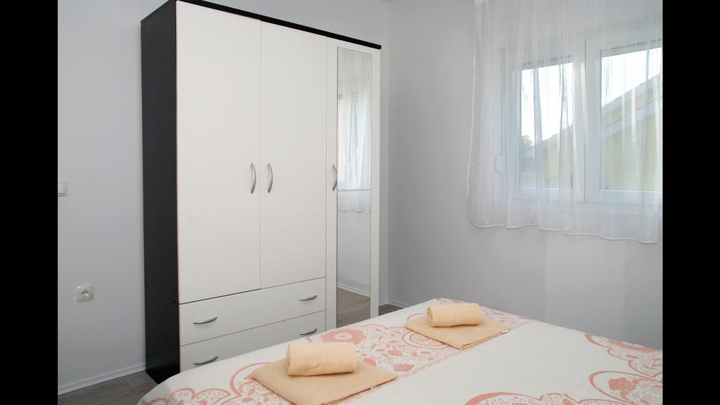 Holiday Home Luka Zadar Luaran gambar