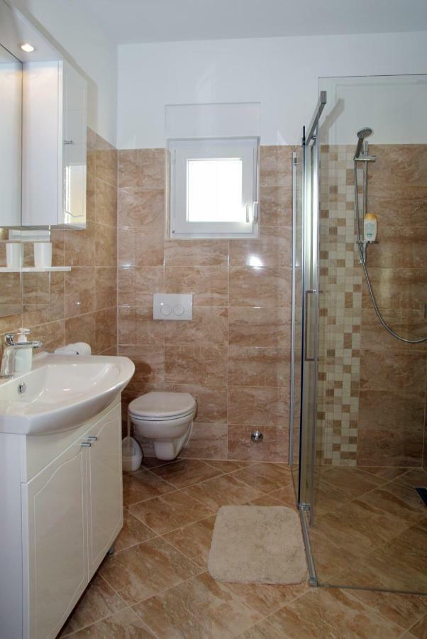 Holiday Home Luka Zadar Luaran gambar