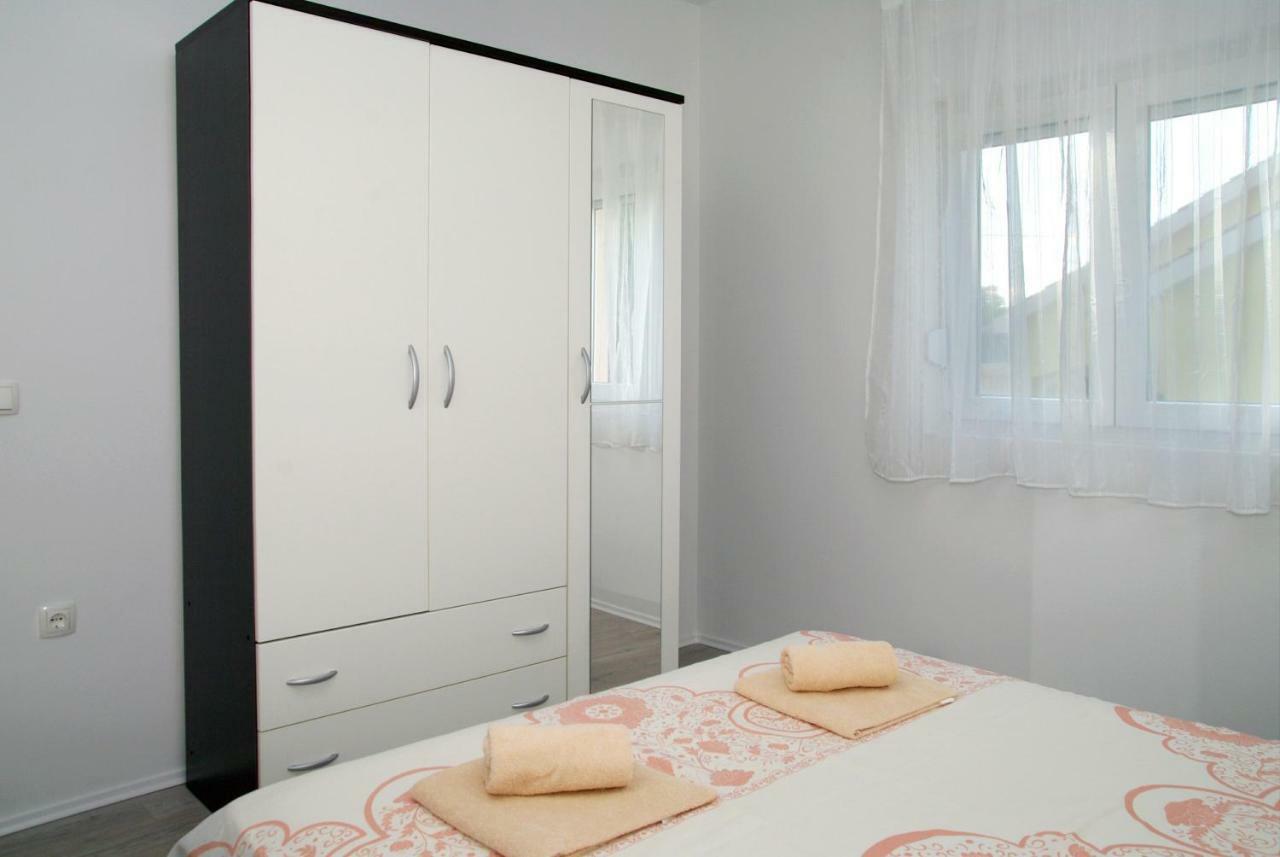 Holiday Home Luka Zadar Luaran gambar
