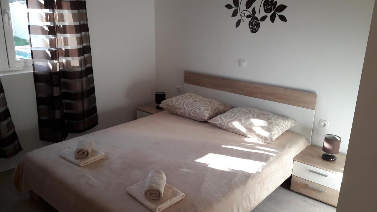 Holiday Home Luka Zadar Luaran gambar